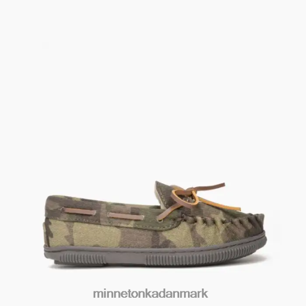 fodtøj grønt camo print børn luvforet hårdsål Minnetonka 44RZ499