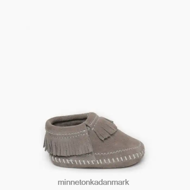 fodtøj grå børn riley støvle Minnetonka 44RZ478